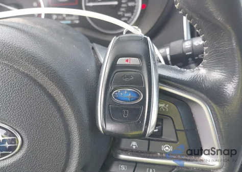 2022 Subaru Forester Premium z USA, uszkodzony, nr VIN JF2SKAEC6NH430136